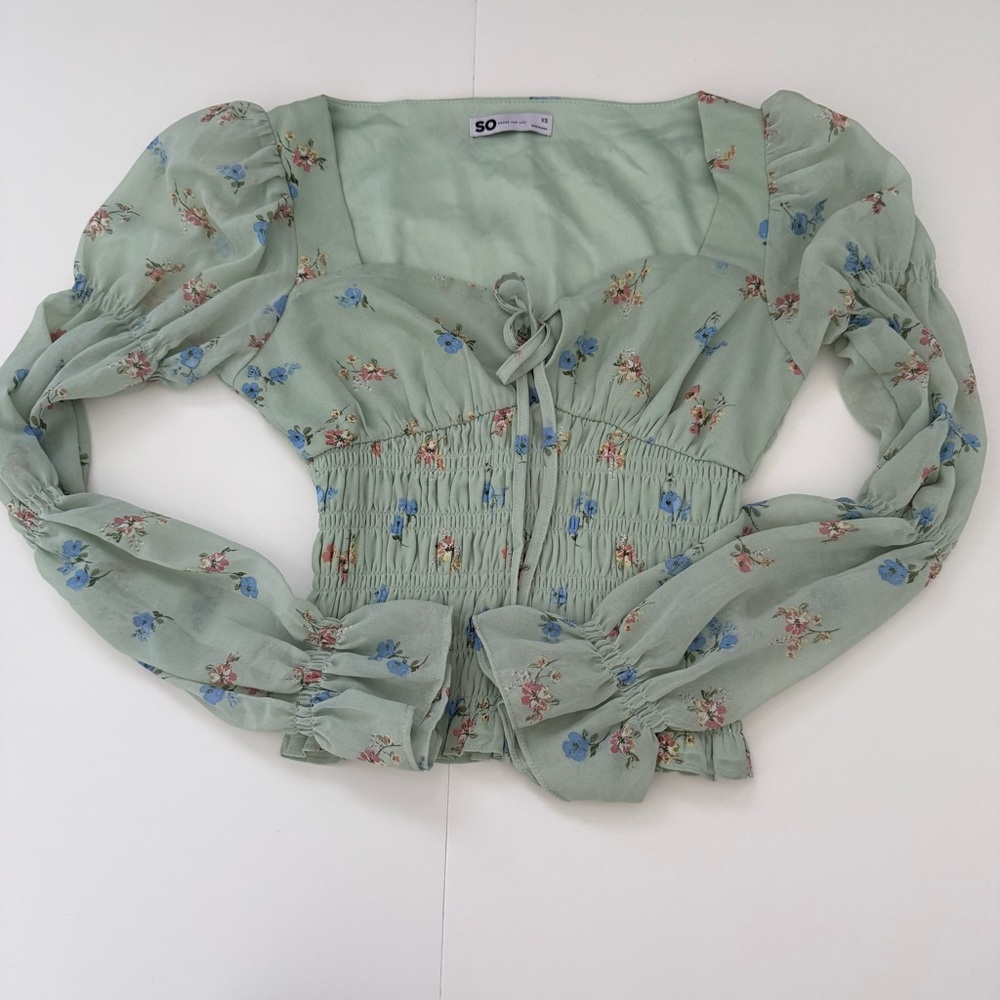 SO Green Smocked Puff Sleeve Blouse